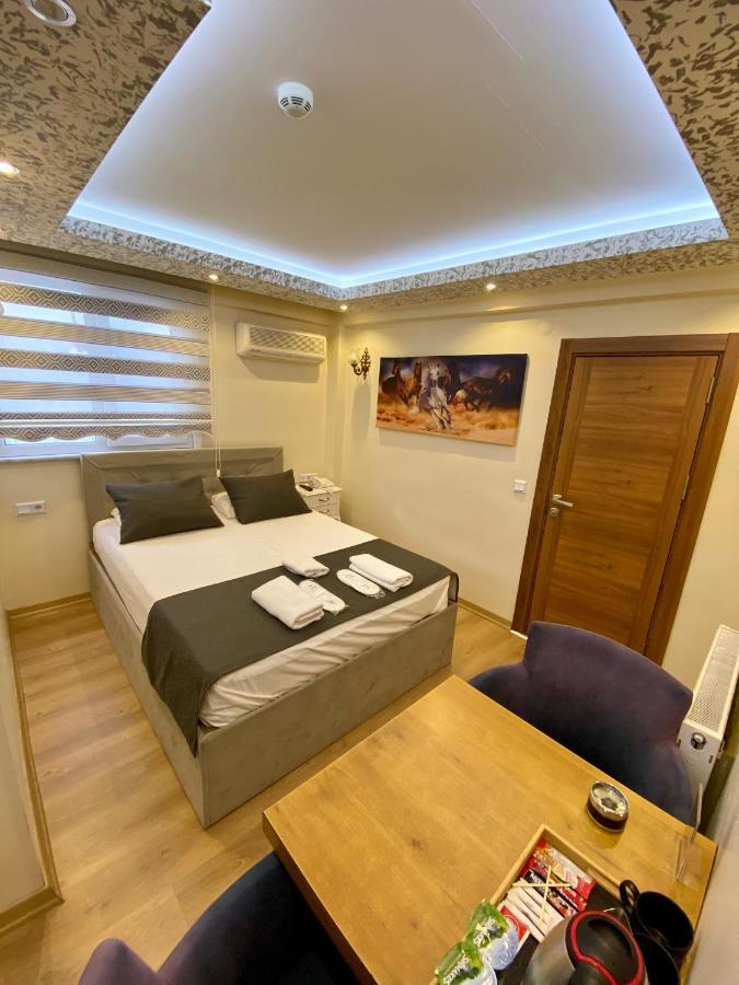 Ueskuedar Otel Istanbul Exterior photo