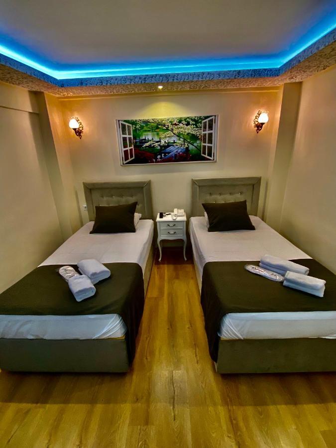 Ueskuedar Otel Istanbul Exterior photo