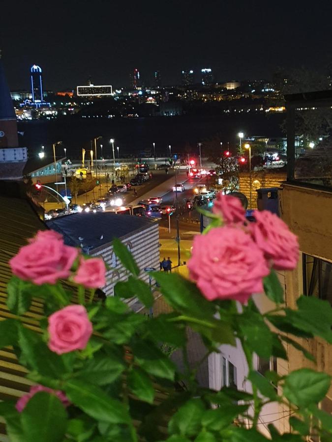 Ueskuedar Otel Istanbul Exterior photo